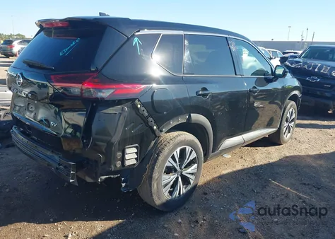 2021 Nissan Rogue Sv Fwd z USA, uszkodzony, nr VIN 5N1AT3BA4MC824554